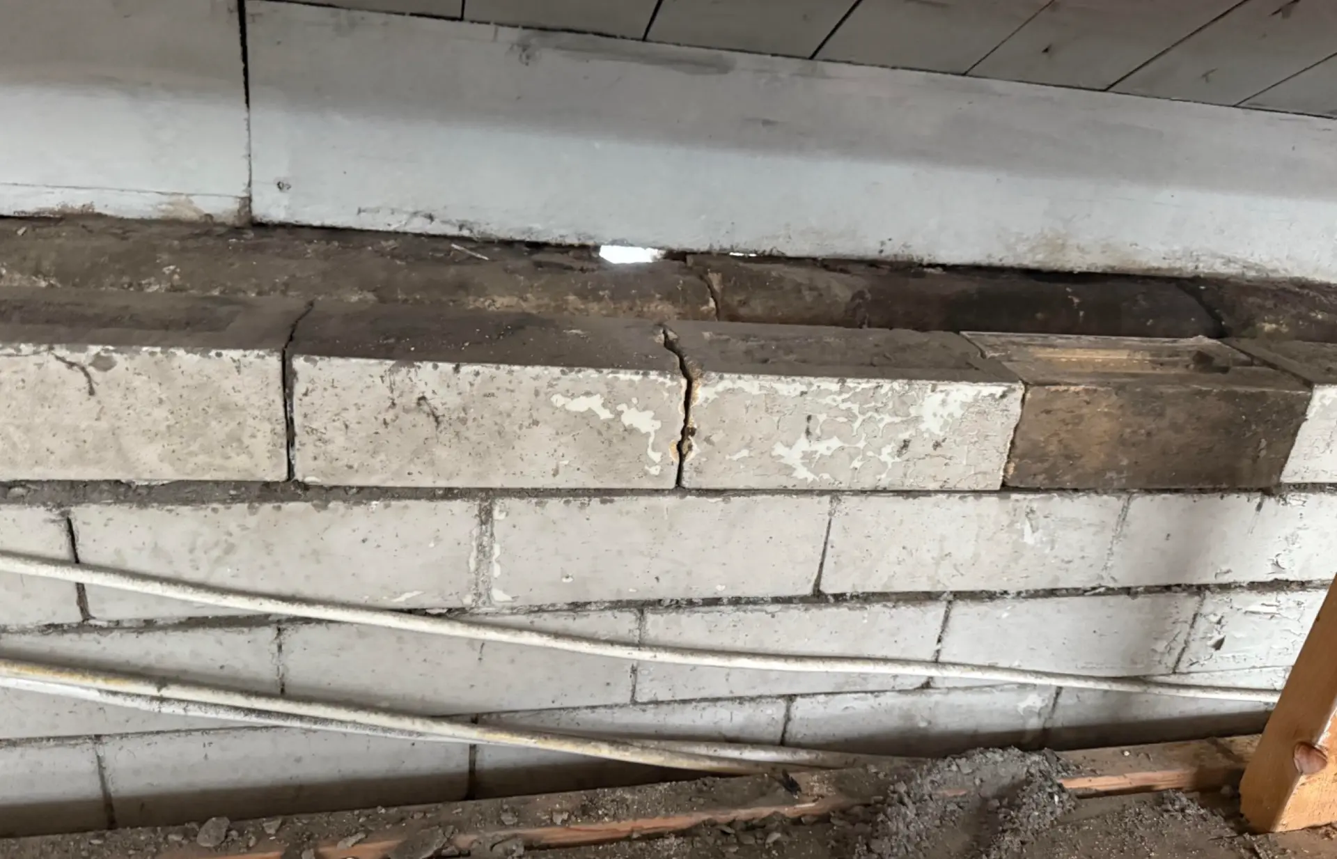 Wall tie Investigation